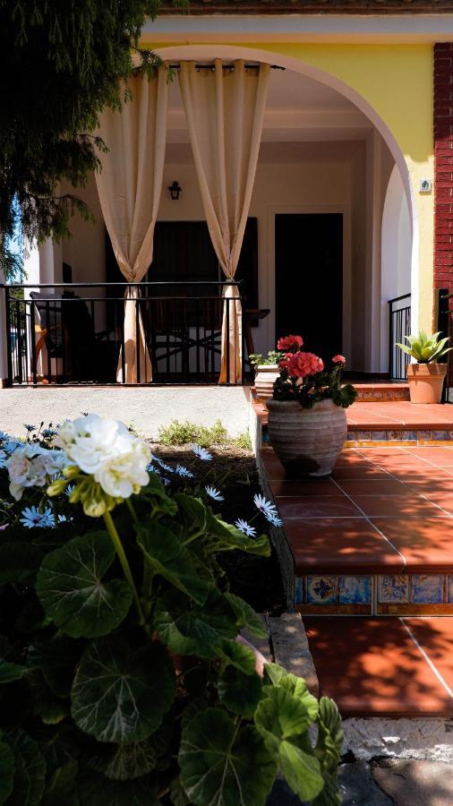Villa Assunta Tertenìa Exterior foto